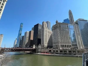 chicago city river